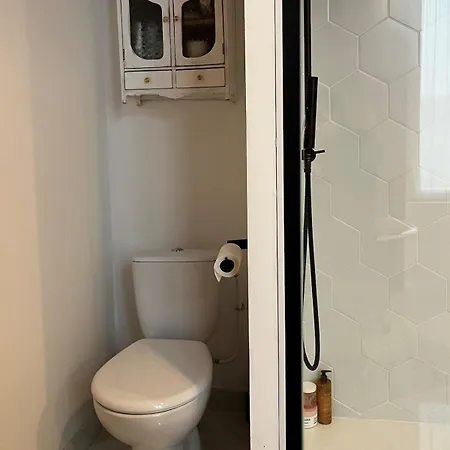 Maison De Climatisee Avec Jacuzzi Villa Périgueux